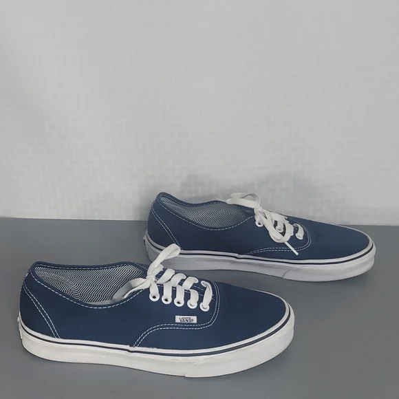 Vans sneakers size 10 excellent condition - Picture 4 of 10